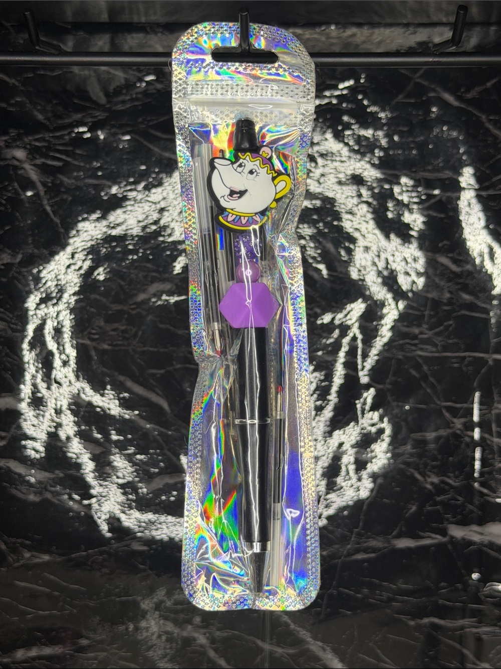 Mrs Potts Focal Bead Pen
Black and Blue Ink